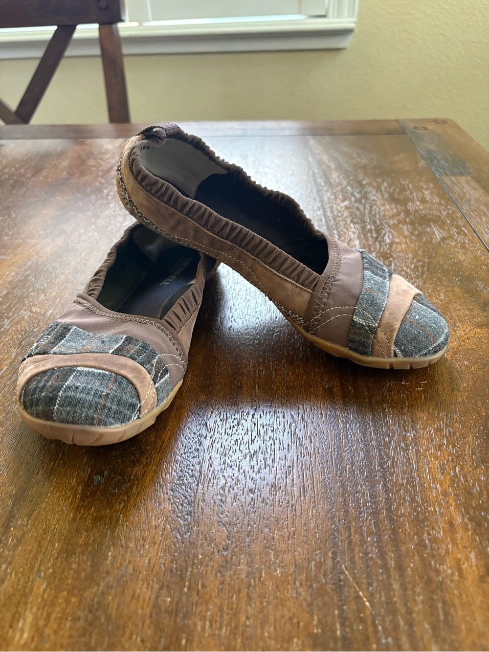 MERRELL Barefoot Delight Glove Ballet Flats Slip-on 6.5 Bracken Brown Plaid Wool